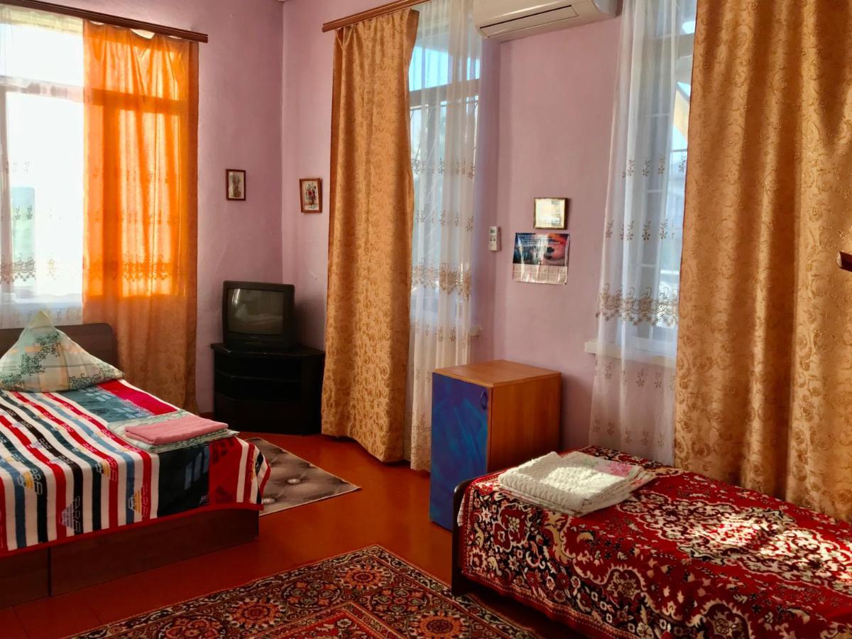 Guest House Anna 苏呼米 外观 照片