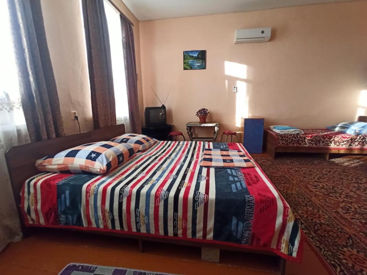 Guest House Anna 苏呼米 外观 照片