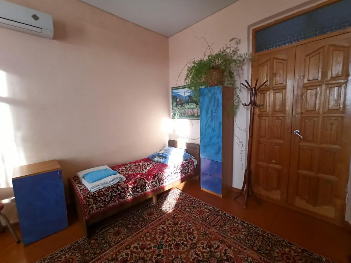 Guest House Anna 苏呼米 外观 照片