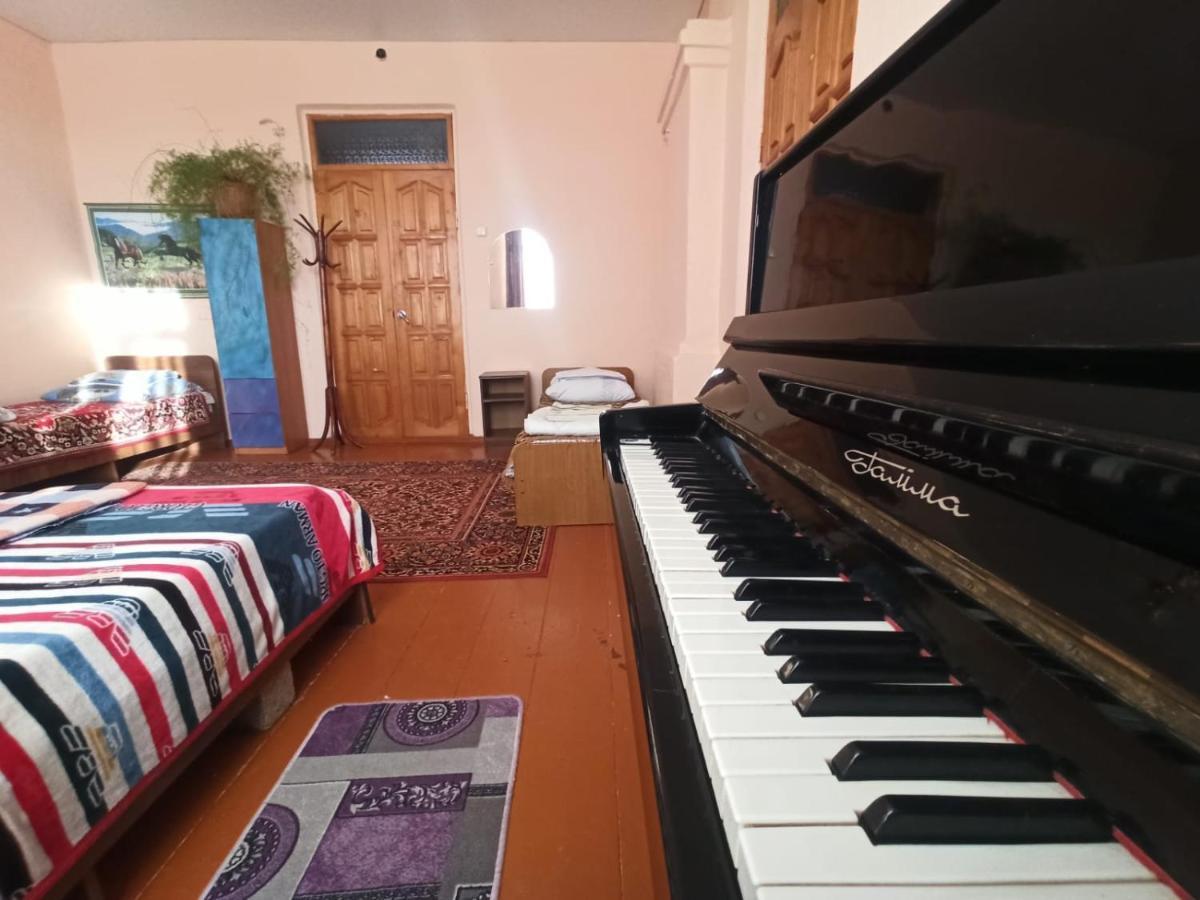 Guest House Anna 苏呼米 外观 照片