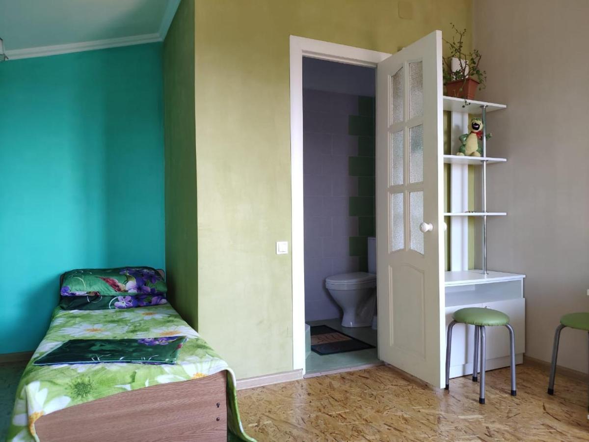 Guest House Anna 苏呼米 外观 照片